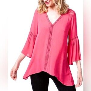 JohnPaulRichard crocheted yoke bright pink vneck top size small